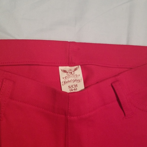 Red leggings - Picture 1 of 3